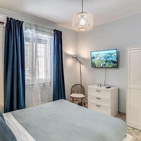 Vatican Cartographer Apartment Rome